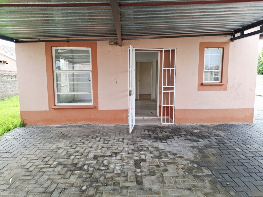 2 Bedroom Property for Sale in Raceway Free State